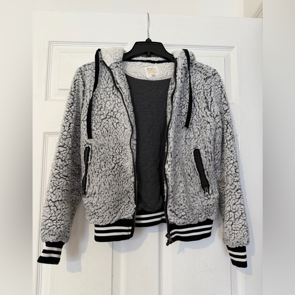 Gray Sherpa Zip-Up Jacket with Black Trim